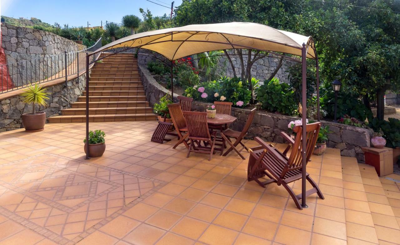 La Casa Del Campo Villa Vega de San Mateo Bagian luar foto